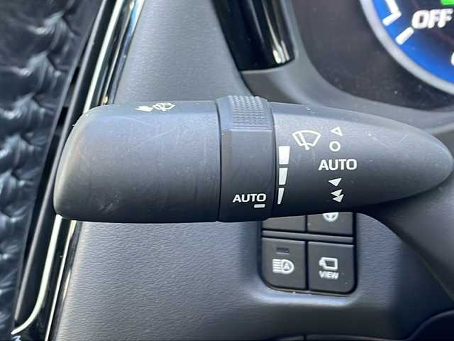トヨタ クラウン ハイブリッド RS アドバンス 鳥取県 2018(平30)年 3.8万km ホワイトパールクリスタルシャイン マイコン制御チルト＆スライド電動ムーンルーフ/ブランノーブシート/前席シートヒーターエアシート/ブレーキホールド/ドライブモードセレクト/Ｔｏｙｏｔａ　Ｓａｆｅｔｙ　Ｓｅｎｓｅ/・プリクラッシュセーフティ/・レーントレーシングアシスト/・レーダークルーズコントロール/・ロードサインアシスト/・アダプティブハイビームシステム/・オートマチックハイビーム/先行車告知/ブラインドスポット/インテリジェントクリアランスソナー/ヘッドアップディスプレイ/リヤクロストラフィックオートブレーキ/パーキングサポートブレーキ/リヤカメラディテクション/パノラミックビューモニター/インテリジェントパーキングアシスト/3眼LEDヘッドランプ/LEDクリアランスランプ/LEDシーケンシャルターンランプ/LEDサイドターンランプ/T-Connect SDナビ/FM多重VICS、Blu-ray、DVD、CD、microSD、 AM/FM、サウンドライブラリー＊24、 USB/AUX、入力端子、 地上デジタルTV、Bluetooth、Miracast/ETC2.0/アクセサリーコンセント/ナノイースイングエアコン