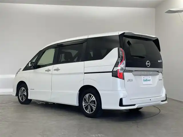 日産 セレナ e－パワー ハイウェイスター V 埼玉県 2021(令3)年 2.8万km ブリリアントホワイトパール プロパイロット　純正１０インチナビ　アラウンドビューモニター　ＢＳＩ　ビルトインＥＴＣ　ドライブレコーダー　インテリジェントルームミラー　レーダークルーズコントロール　オートライト　ＬＥＤライト　ＴＶ