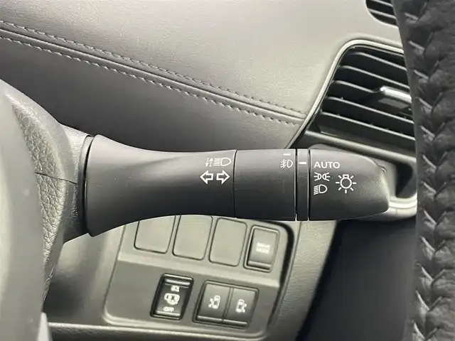 日産 セレナ e－パワー ハイウェイスター V 埼玉県 2021(令3)年 2.8万km ブリリアントホワイトパール プロパイロット　純正１０インチナビ　アラウンドビューモニター　ＢＳＩ　ビルトインＥＴＣ　ドライブレコーダー　インテリジェントルームミラー　レーダークルーズコントロール　オートライト　ＬＥＤライト　ＴＶ