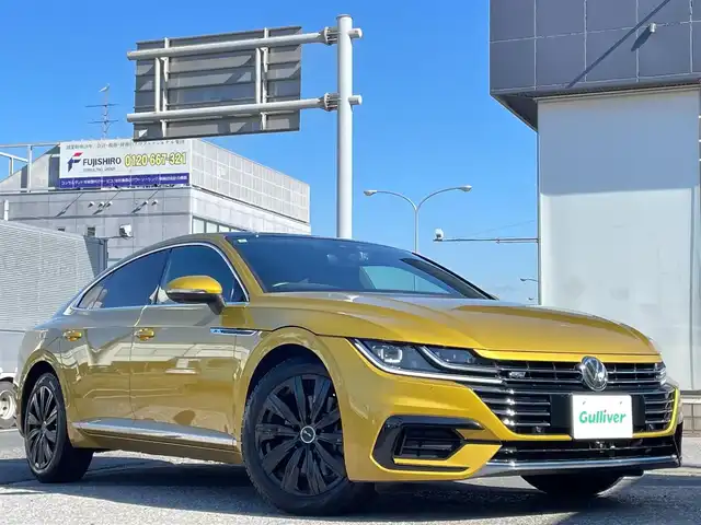 フォルクスワーゲン アルテオン Rライン 4M アドバンス 千葉県 2018(平30)年 6.1万km ターメリックイエロー Rライン/ターボ/サンルーフ（開閉可能）/黒革シート/プリクラッシュブレーキシステム/アダプティブクルーズコントロール/レーンキープアシスト/レーンチェンジアシストシステム/アラウンドビューカメラ/駐車支援システム/パークディスタントコントロール/LED ヘッドライト/シートマッサージ機能（運転席）/純正”Discover Pro”9.2インチナビ/・DVD/CD/BTオーディオ/フルセグTV/ラジオ/電動リアゲート/シートヒーター/ETC2.0/オートホールド/スマートキー/プッシュスタート/ドライブレコーダー/LEDヘッドランプ/保証書/取説/スペアキー