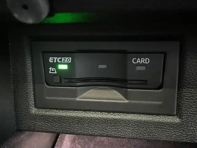 フォルクスワーゲン アルテオン Rライン 4M アドバンス 千葉県 2018(平30)年 6.1万km ターメリックイエロー Rライン/ターボ/サンルーフ（開閉可能）/黒革シート/プリクラッシュブレーキシステム/アダプティブクルーズコントロール/レーンキープアシスト/レーンチェンジアシストシステム/アラウンドビューカメラ/駐車支援システム/パークディスタントコントロール/LED ヘッドライト/シートマッサージ機能（運転席）/純正”Discover Pro”9.2インチナビ/・DVD/CD/BTオーディオ/フルセグTV/ラジオ/電動リアゲート/シートヒーター/ETC2.0/オートホールド/スマートキー/プッシュスタート/ドライブレコーダー/LEDヘッドランプ/保証書/取説/スペアキー