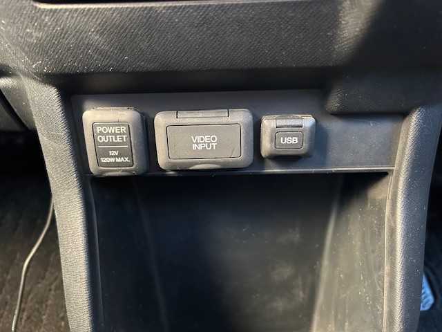 ホンダ ステップワゴン スパーダ Z HDDナビED 東京都 2011(平23)年 3.9万km プレミアムブラキッシュパール 純正ナビ/(フルセグTV/DVD/CD/USB)/フリップダウンモニター(Gahter)/両側パワースライドドア/バックカメラ/ETC/前ドライブレコーダー/純正フロアマット/電格ミラー/ステアリングスイッチ/保証書/ワンオーナー/スペアキー1本