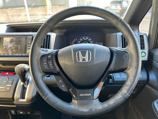 ホンダ ステップワゴン スパーダ Z HDDナビED 東京都 2011(平23)年 3.9万km プレミアムブラキッシュパール 純正ナビ/(フルセグTV/DVD/CD/USB)/フリップダウンモニター(Gahter)/両側パワースライドドア/バックカメラ/ETC/前ドライブレコーダー/純正フロアマット/電格ミラー/ステアリングスイッチ/保証書/ワンオーナー/スペアキー1本