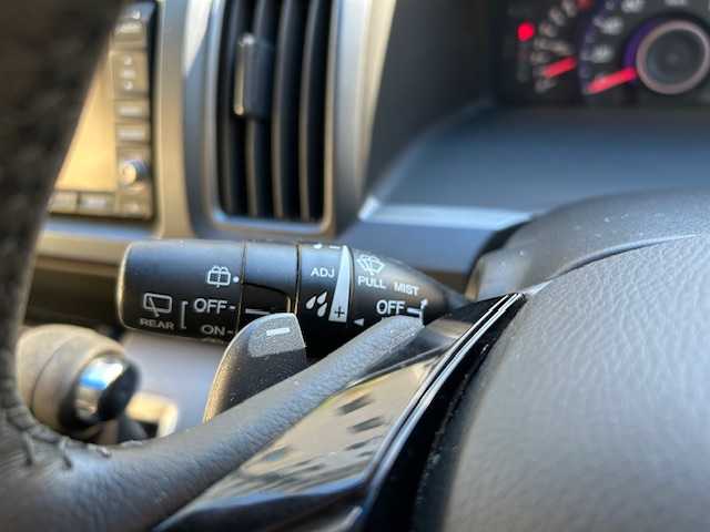 ホンダ ステップワゴン スパーダ Z HDDナビED 東京都 2011(平23)年 3.9万km プレミアムブラキッシュパール 純正ナビ/(フルセグTV/DVD/CD/USB)/フリップダウンモニター(Gahter)/両側パワースライドドア/バックカメラ/ETC/前ドライブレコーダー/純正フロアマット/電格ミラー/ステアリングスイッチ/保証書/ワンオーナー/スペアキー1本