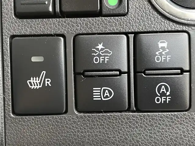 ダイハツ タント カスタム X トップED SA Ⅲ 福岡県 2017(平29)年 6.5万km パールホワイトⅢ スマートアシスト/純正ナビ（ＮＳＺＰ－Ｗ６７Ｄ）　/バックカメラ　/パワースライドドア　/シートヒーター　/オートハイビーム　/フルセグ　/アイドリングストップ　/ＬＥＤオートライト　/スマートキー　/プッシュスタート