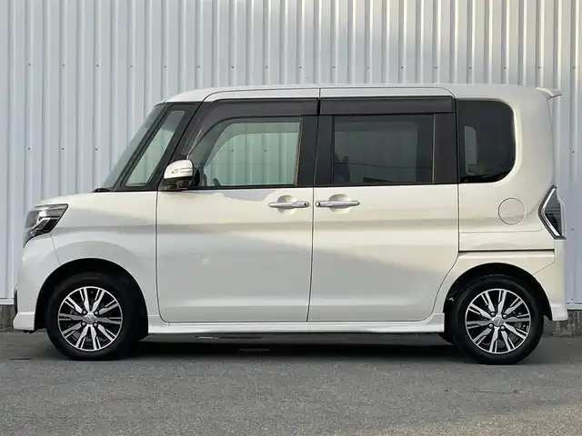 ダイハツ タント カスタム X トップED SA Ⅲ 福岡県 2017(平29)年 6.5万km パールホワイトⅢ スマートアシスト/純正ナビ（ＮＳＺＰ－Ｗ６７Ｄ）　/バックカメラ　/パワースライドドア　/シートヒーター　/オートハイビーム　/フルセグ　/アイドリングストップ　/ＬＥＤオートライト　/スマートキー　/プッシュスタート