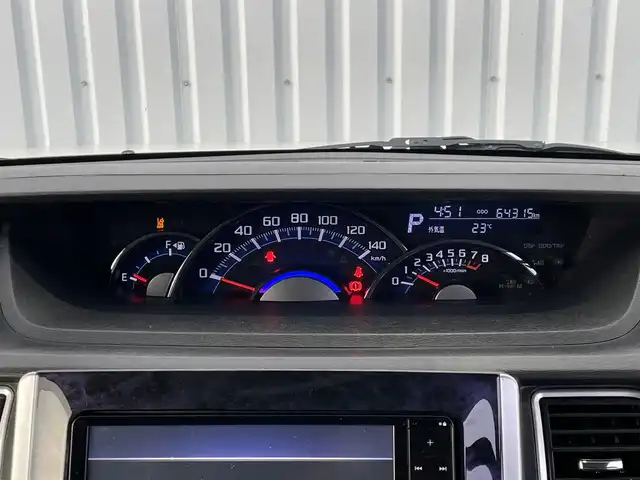 ダイハツ タント カスタム X トップED SA Ⅲ 福岡県 2017(平29)年 6.5万km パールホワイトⅢ スマートアシスト/純正ナビ（ＮＳＺＰ－Ｗ６７Ｄ）　/バックカメラ　/パワースライドドア　/シートヒーター　/オートハイビーム　/フルセグ　/アイドリングストップ　/ＬＥＤオートライト　/スマートキー　/プッシュスタート