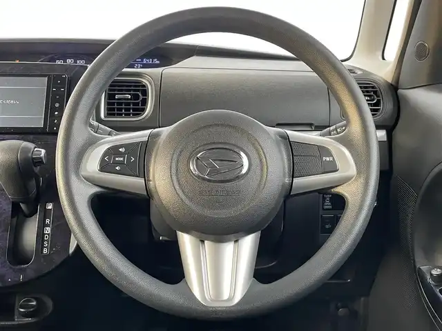 ダイハツ タント カスタム X トップED SA Ⅲ 福岡県 2017(平29)年 6.5万km パールホワイトⅢ スマートアシスト/純正ナビ（ＮＳＺＰ－Ｗ６７Ｄ）　/バックカメラ　/パワースライドドア　/シートヒーター　/オートハイビーム　/フルセグ　/アイドリングストップ　/ＬＥＤオートライト　/スマートキー　/プッシュスタート