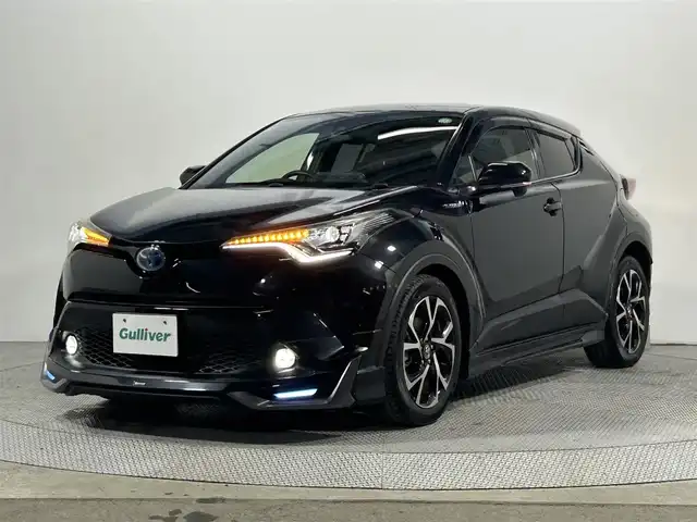 トヨタ Ｃ－ＨＲ G 大阪府 2017(平29)年 1万km ブラックマイカ モデリスタエアロ　9型ナビ　バックカメラ　Bluetooth　フルセグTV DVD再生　トヨタセーフティーセンス　レーダークルーズ　BSM シートヒーター　オートライト　LEDヘッドライト　スマートキー2本