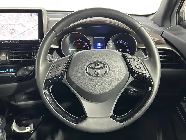 トヨタ Ｃ－ＨＲ G 大阪府 2017(平29)年 1万km ブラックマイカ モデリスタエアロ　9型ナビ　バックカメラ　Bluetooth　フルセグTV DVD再生　トヨタセーフティーセンス　レーダークルーズ　BSM シートヒーター　オートライト　LEDヘッドライト　スマートキー2本