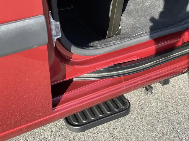 ルノー カングー アクティフ ペイザージュ 長野県 2016(平28)年 5.7万km 赤 電動サイドステップ /カロッツェリア2DINナビ /　フルセグTV bluetooth CD DVD/バックカメラ /ETC /両側スライドドア /シートバックテーブル /オートエアコン /USB /キーレス /ルーフレール/コンソール /革巻きステアリング