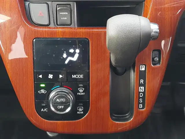 ダイハツ ムーヴ カスタム X ハイパー SAⅡ 東京都 2017(平29)年 7.7万km ブラックマイカメタリック スマートアシスト2/純正8インチナビ（NSZN-X67D）/社外ドライブレコーダー/バックカメラ/ETC/USB/HDMI/純正フロアマット/純正アルミホイール/ドアバイザー/LEDヘッドライト