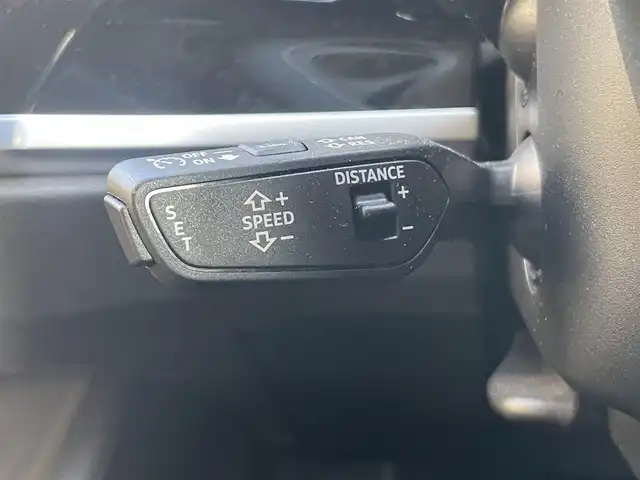 アウディ Ｑ３ 35TFSI Sライン 栃木県 2022(令4)年 4.1万km グレー クロノスグレーメタリック　/ブラックスタイリングパッケージ  /プラスパッケージ /コンビニエンス＆アシスタンスパッケージ /19インチOPアルミ /バーチャルコックピッド /全周囲カメラ /前後ドラレコ /アダプティブクルーズ/パワーバックドア/スペアキー/LED/ETC