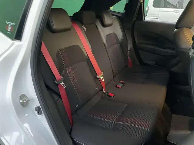 日産 オーラ ニスモ 東京都 2022(令4)年 1.2万km ピュアホワイトパール / スーパーブラック 2トーン ワンオーナー/ブラックルーフ/コネクトナビゲーションシステム/・9インチメモリナビ/（フルセグTV//DVD/Bluetooth/USB//android auto/applecarplay)/・ワイヤレス充電器/・ETC2.0/・プロパイロット/・前席USB電源ソケットタイプC/寒冷地仕様/・ドアミラーヒーター/・革巻きステアリング/・ステアリングヒーター/・シートヒーター(運転席＆助手席)/純正ドライブレコーダー（DH5-S)/全方位運転支援システム/・インテリジェントエマージェンシーブレーキ/・車線逸脱警報/・車線逸脱防止支援システム/・高速方衝突防止支援システム/インテリジェントアラウンドビューモニター/アダプティブLEDヘッドランプ/前後コーナーセンサー/社外ホイール＋スタッドレスタイヤ車載/保証書/取扱説明書/記録簿