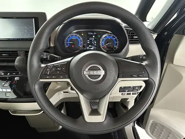 日産 ルークス 佐賀県 2023(令5)年 0.9万km ブラック 社外7インチナビ【MDV-D310】/【Bluetooth】/全方位カメラ/衝突被害軽減システム/先行車発進お知らせ機能/ロードサインアシスト/クリアランスソナー/デジタルインナールームミラー/オートライト/前方ドライブレコーダー/ETC/LEDヘッドライト/助手席側パワースライドドア/ベンチシート/プッシュスタート/スマートキー/スペアキー×1