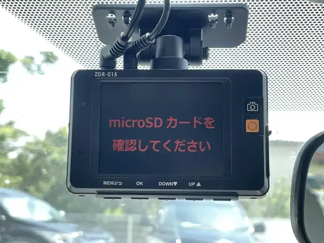 トヨタ プリウス α S ツーリングセレクション 三重県 2012(平24)年 9.1万km ホワイトパールクリスタルシャイン (株)IDOMが運営する【じしゃロン四日市店】の自社ローン専用車両になります。こちらは現金またはオートローンご利用時の価格です。自社ローンご希望の方は別途その旨お申付け下さい/純正SDナビ（CD/DVD/AM/FM/BT）/前後コーナーセンサー/前後ドライブレコーダー/バックカメラ/フルセグTV/レザーシートカバー/バックカメラ/助手席リフトアップシートタイプB/手動車いす用収納装置