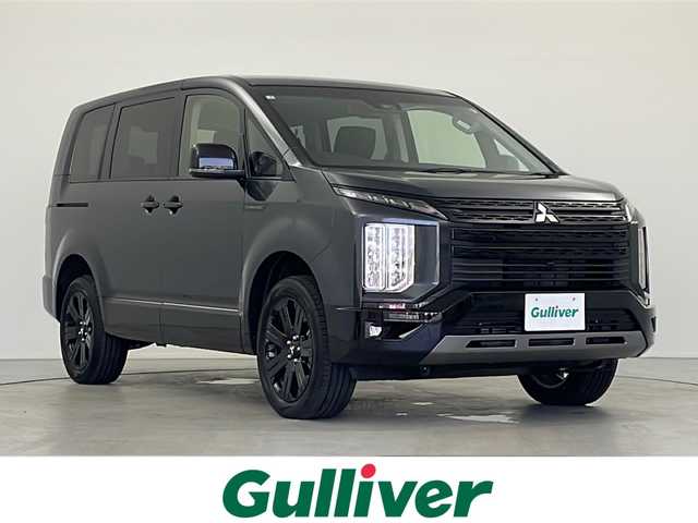 三菱 デリカＤ：５ シャモニー 岐阜県 2025(令7)年 0.1千km グラファイトグレーメタリック/ブラックマイカ 登録済み未使用車/4WD　/オリジナルナビ取付パッケージ＋リアモニター取付パッケージ/レーダークルーズコントロール/ブラインドスポットビューモニター/両側パワースライドドア/パワーシート（運転席）/前席シートヒーター/ハーフレザーシート/ステアリングヒート/ステアリングスイッチ/パドルシフト/パワーバックドア/オートLEDライト/スペアキー/電動パーキング