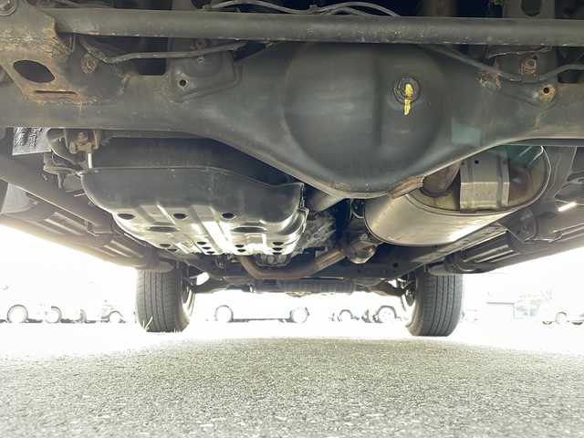 トヨタ ＦＪクルーザー カラーパッケージ 岩手県 2016(平28)年 5.7万km 黒 純正ＳＤナビ　/ＡＭ／ＦＭ／Ｂｌｕｅｔｏｏｔｈ／ＣＤ／ＤＶＤ/バックカメラ　/フルセグＴＶ/コーナーセンサー　/横滑り防止装置　/クルーズコントロール/純正ＥＴＣ　　/純正ＡＷ付きスタッドレスタイヤ積み込み　/スペアキー　/純正フロアマット/純正ドアバイザー/フォグランプ/保証書/取扱説明書/ワンオーナー