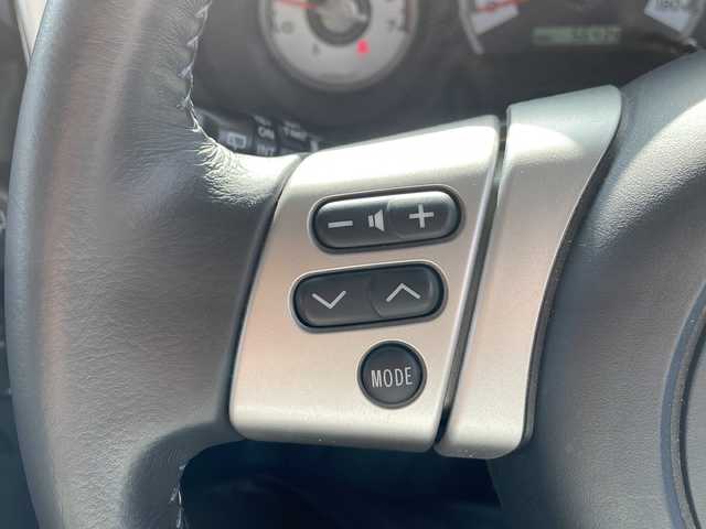トヨタ ＦＪクルーザー カラーパッケージ 岩手県 2016(平28)年 5.7万km 黒 純正ＳＤナビ　/ＡＭ／ＦＭ／Ｂｌｕｅｔｏｏｔｈ／ＣＤ／ＤＶＤ/バックカメラ　/フルセグＴＶ/コーナーセンサー　/横滑り防止装置　/クルーズコントロール/純正ＥＴＣ　　/純正ＡＷ付きスタッドレスタイヤ積み込み　/スペアキー　/純正フロアマット/純正ドアバイザー/フォグランプ/保証書/取扱説明書/ワンオーナー