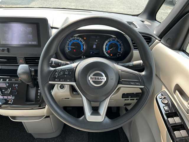 日産 ルークス X 熊本県 2021(令3)年 3.6万km ブラック ディスプレイオーディオ/アラウンドビューモニター/片側パワースライドドア/オートライト/前後コーナーセンサー/横滑り防止装置/ウィンカーミラー/純正フロアマット/純正ドアバイザー