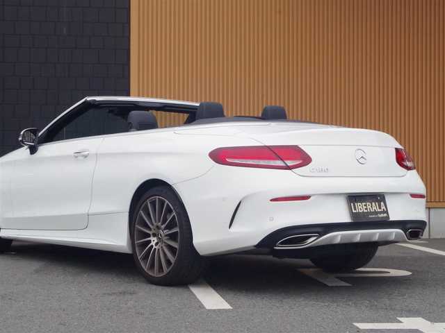 メルセデス・ベンツ Ｃ１８０ カブリオレ スポーツ 埼玉県 2018(平30)年 4.1万km 白 ブラックレザーシート/アダプティブクルーズコントロール/レーダーセーフティパッケージ/ヘッドアップディスプレイ/ブラインドスポットモニター/バックカメラ/純正ナビ/フルセグTV/ドラレコ/ETC/シートヒーター/シートポジションメモリー機能