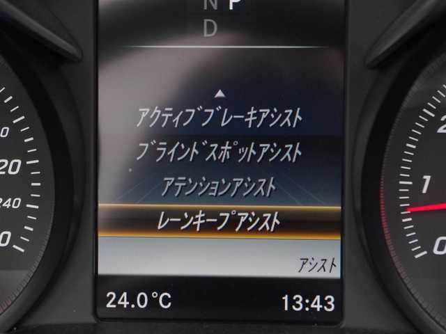 メルセデス・ベンツ Ｃ１８０ カブリオレ スポーツ 埼玉県 2018(平30)年 4.1万km 白 ブラックレザーシート/アダプティブクルーズコントロール/レーダーセーフティパッケージ/ヘッドアップディスプレイ/ブラインドスポットモニター/バックカメラ/純正ナビ/フルセグTV/ドラレコ/ETC/シートヒーター/シートポジションメモリー機能