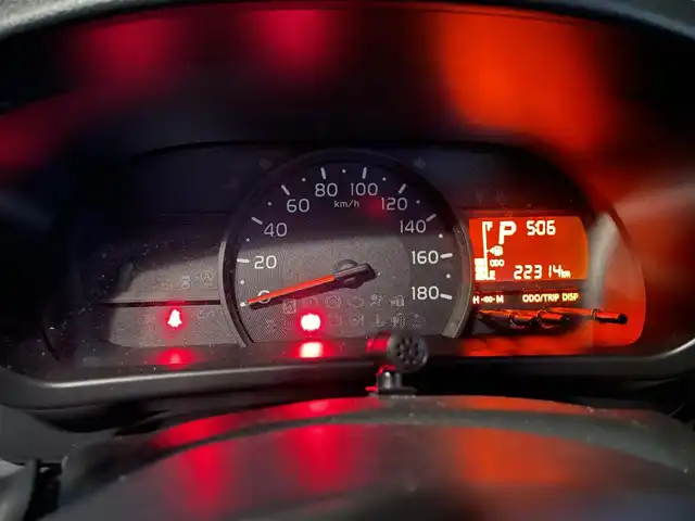 トヨタ パッソ X　S 神奈川県 2021(令3)年 2.3万km ダークエメラルドマイカ プッシュスタート/スペアキー1本/バックカメラ/ETC/衝突軽減装置/コーナーセンサー/電動格納ミラー/社外SDナビ/フルセグTV/Bluetooth接続/ドアバイザー/フロアマット