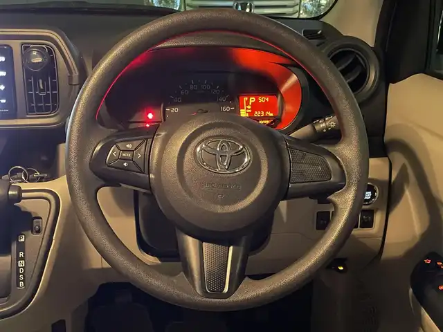 トヨタ パッソ X　S 神奈川県 2021(令3)年 2.3万km ダークエメラルドマイカ プッシュスタート/スペアキー1本/バックカメラ/ETC/衝突軽減装置/コーナーセンサー/電動格納ミラー/社外SDナビ/フルセグTV/Bluetooth接続/ドアバイザー/フロアマット