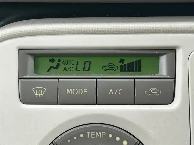 ダイハツ ミラ ココア プラスX 静岡県 2010(平22)年 5.8万km ブラックマイカメタリック 保証書/取扱説明書/記録簿/パワーステアリング/パワーウィンドウ/リモコンキー/オートエアコン/SDナビ（CD/DVD）画面不良/純正フロアマット/ベンチシート/ルーフレール/ABS/盗難防止装置/Wエアバック