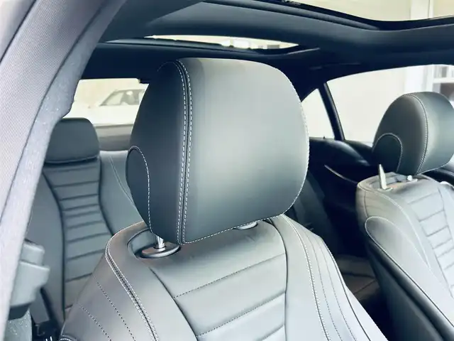 メルセデス・ベンツ Ｅ３００ アバンギャルド スポーツ 大阪府 2020(令2)年 0.7万km セレナイトグレー レザーエクスクルーシブP/レーダーセーフティP/サンルーフ/HUD/ACC/Burmeste/純正ナビ/TV/360度カメラ/applecarplay/純正19インチAW/LEDヘッドライト/アンビエントライト/電動リアゲート/ブラインドスポット/黒革/メモリ付きパワーシート/シートヒーター/パフュームアトマイザー/クリアランスソナー