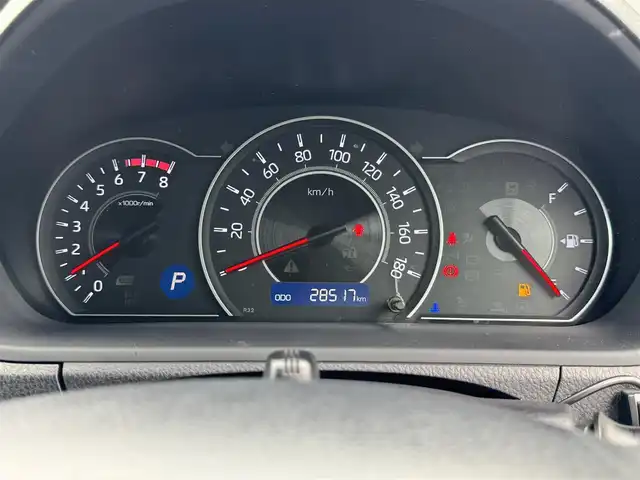 トヨタ ノア Si ダブルバイビー 滋賀県 2018(平30)年 2.9万km ブラック 純正１０インチナビ/（CD/DVD/Bluetooth/フルセグTV）/バックカメラ/両側パワースライドドア/前方ドライブレコーダー/クルーズコントロール/ＭＴモード付ＡＴ/オートハイビーム/ＥＴＣ/ステアリングリモコン/ハーフレザーシート/LEDヘッドライト/オートライト/オートハイビーム/スマートキー
