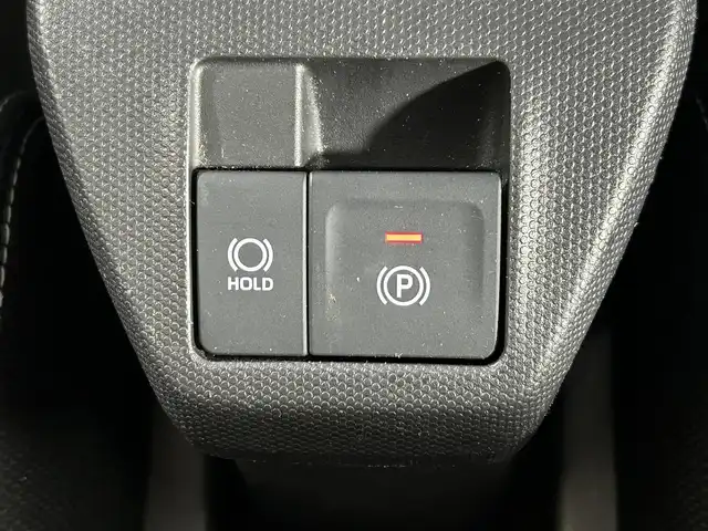 ダイハツ タフト G クロムベンチャー 佐賀県 2022(令4)年 4万km フォレストカーキメタリック ワンオーナー/純正9インチディスプレイオーディオ/フルセグTV/Bluetooth/Androidauto/Applecarplay/ガラスルーフ/バックカメラ/衝突被害軽減システム/横滑り防止装置/オートライト/オートマチックハイビーム/LEDヘッドライト/フォグライト/クリアランスソナー/電動パーキング/ブレーキホールド/前方ドライブレコーダー/運転席・助手席シートヒーター/純正15インチアルミホイール/スマートキー/スペアキー×1/プッシュスタート