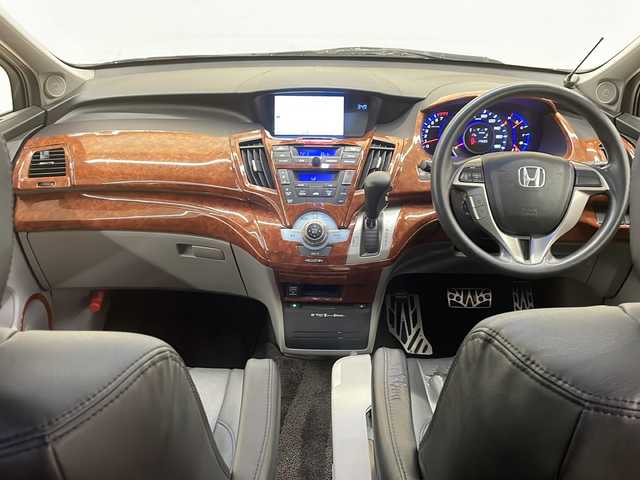 ホンダ オデッセイ M 道央・札幌 2008(平20)年 17.5万km クリスタルブラックパール ・4WD/・横滑り防止装置/・純正ナビ/・バックモニター/・サンルーフ/・ビルトインETC/・フォグランプ/・LEDヘッドライト/・AUTOライト/・ブリッツ車高調/・モデューロサイドステップ/・社外AW18インチ/・社外マフラー