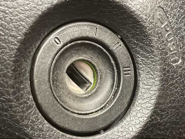 ホンダ オデッセイ M 道央・札幌 2008(平20)年 17.5万km クリスタルブラックパール ・4WD/・横滑り防止装置/・純正ナビ/・バックモニター/・サンルーフ/・ビルトインETC/・フォグランプ/・LEDヘッドライト/・AUTOライト/・ブリッツ車高調/・モデューロサイドステップ/・社外AW18インチ/・社外マフラー