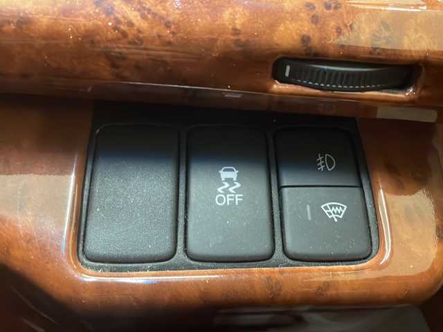 ホンダ オデッセイ M 道央・札幌 2008(平20)年 17.5万km クリスタルブラックパール ・4WD/・横滑り防止装置/・純正ナビ/・バックモニター/・サンルーフ/・ビルトインETC/・フォグランプ/・LEDヘッドライト/・AUTOライト/・ブリッツ車高調/・モデューロサイドステップ/・社外AW18インチ/・社外マフラー