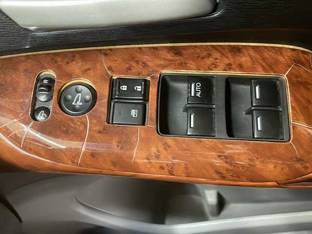 ホンダ オデッセイ M 道央・札幌 2008(平20)年 17.5万km クリスタルブラックパール ・4WD/・横滑り防止装置/・純正ナビ/・バックモニター/・サンルーフ/・ビルトインETC/・フォグランプ/・LEDヘッドライト/・AUTOライト/・ブリッツ車高調/・モデューロサイドステップ/・社外AW18インチ/・社外マフラー