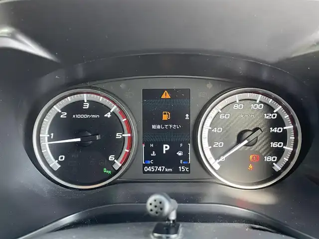 三菱 デリカＤ：５ P 岡山県 2021(令3)年 4.6万km ウォームホワイトパール 純正10.5インチナビ/フルセグTV、Bluetooth、HDMI、USB、AM、FM/純正11.5インチフリップダウンモニター/パワーバックドア/運転席パワーシート/前席シートヒーター/ステアリングヒーター/全方位カメラ/両側パワースライドドア/ETC/パドルシフト/JAOSマッドガード/パートタイム4WD/マルチLEDヘッドライト/電動パーキングブレーキ/後側方車両検知警報システム/後退時交差車両検知警報システム/三菱e-Assist/・車線逸脱警報システム/・レーダークルーズコントロール/・衝突被害軽減システム/・オートマチックハイビーム/・誤発進抑制機能