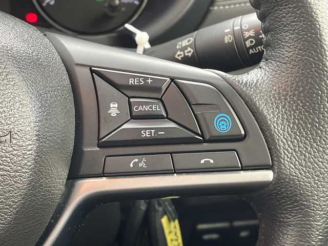 日産 キックス X 愛知県 2020(令2)年 5万km ブリリアントホワイトパール 純正9型メモリナビ・フルセグTV/アラウンドビューモニター/デジタルインナーミラー/スマートキー/エンジンプッシュスタート/ETC/純正LEDヘッドライト/エマージェンシーブレーキ/プロパイロット/ドライブレコーダー