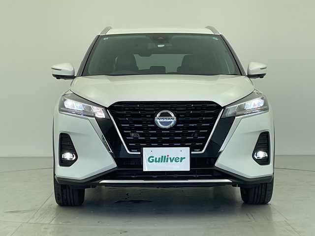 日産 キックス X 愛知県 2020(令2)年 5万km ブリリアントホワイトパール 純正9型メモリナビ・フルセグTV/アラウンドビューモニター/デジタルインナーミラー/スマートキー/エンジンプッシュスタート/ETC/純正LEDヘッドライト/エマージェンシーブレーキ/プロパイロット/ドライブレコーダー