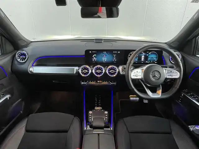 メルセデス・ベンツ ＧＬＢ２００ｄ AMGライン 東京都 2020(令2)年 4.3万km マウンテングレー 純正ナビ／ＴＶ　/３６０°カメラ　/ハーフレザー　/ＥＴＣ　/パワーバックドア　/純正ＯＰドラレコ　/ＡＣＣ　/ＢＳＭ　/レーンキープ　/ＬＥＤライト　/シートヒーター