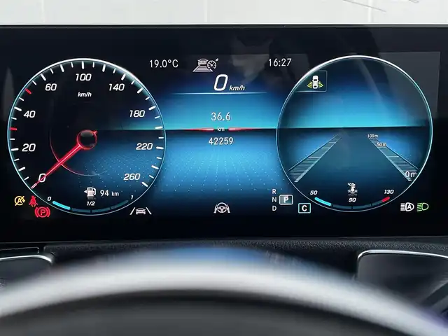 メルセデス・ベンツ ＧＬＢ２００ｄ AMGライン 東京都 2020(令2)年 4.3万km マウンテングレー 純正ナビ／ＴＶ　/３６０°カメラ　/ハーフレザー　/ＥＴＣ　/パワーバックドア　/純正ＯＰドラレコ　/ＡＣＣ　/ＢＳＭ　/レーンキープ　/ＬＥＤライト　/シートヒーター