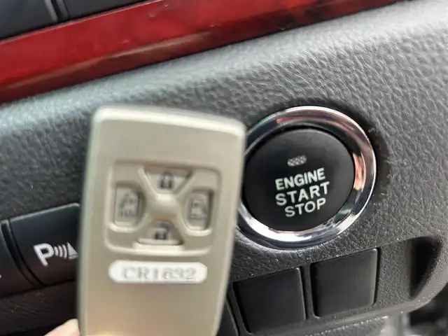 トヨタ ヴェルファイア 2．4Z 千葉県 2009(平21)年 9.4万km グレーM 両側パワースライドドア/フリップダウンモニター/純正７インチＨＤＤナビ/ワンセグＴＶ/ＥＴＣ/オットマンシート/社外１７インチアルミホイール/プッシュスタート/スマートキー