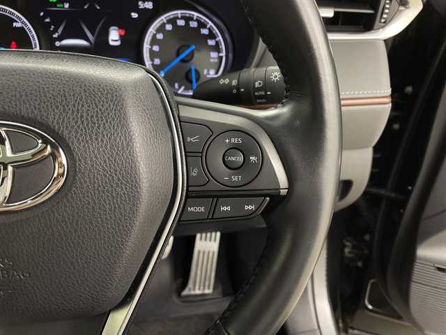 トヨタ ハリアー ハイブリッド Z レザーパッケージ 鹿児島県 2021(令3)年 2.4万km 黒 12・3インチ純正ディスプレイオーディオ/(BT/AM/FM)/JBLサウンドシステム/トヨタセーフティセンス/電動パーキングブレーキ/オートホールド/全方位カメラ/バックカメラ/モデリスタフルエアロ/ワイヤレス充電/パワーバックドア/前後コーナーセンサー/ブラインドスポットモニター/ヘッドアップディスプレイ/前席シートヒーター/前席シートエアコン/サンルーフ/前席パワーシート/レザーシート/純正19インチアルミホイール/純正フロアマット/純正LEDヘッドライト/アイドリングストップ/保証書/取扱説明書