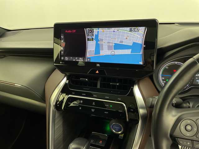 トヨタ ハリアー ハイブリッド Z レザーパッケージ 鹿児島県 2021(令3)年 2.4万km 黒 12・3インチ純正ディスプレイオーディオ/(BT/AM/FM)/JBLサウンドシステム/トヨタセーフティセンス/電動パーキングブレーキ/オートホールド/全方位カメラ/バックカメラ/モデリスタフルエアロ/ワイヤレス充電/パワーバックドア/前後コーナーセンサー/ブラインドスポットモニター/ヘッドアップディスプレイ/前席シートヒーター/前席シートエアコン/サンルーフ/前席パワーシート/レザーシート/純正19インチアルミホイール/純正フロアマット/純正LEDヘッドライト/アイドリングストップ/保証書/取扱説明書