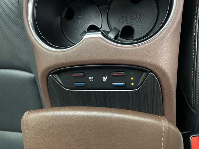 トヨタ ハリアー ハイブリッド Z レザーパッケージ 鹿児島県 2021(令3)年 2.4万km 黒 12・3インチ純正ディスプレイオーディオ/(BT/AM/FM)/JBLサウンドシステム/トヨタセーフティセンス/電動パーキングブレーキ/オートホールド/全方位カメラ/バックカメラ/モデリスタフルエアロ/ワイヤレス充電/パワーバックドア/前後コーナーセンサー/ブラインドスポットモニター/ヘッドアップディスプレイ/前席シートヒーター/前席シートエアコン/サンルーフ/前席パワーシート/レザーシート/純正19インチアルミホイール/純正フロアマット/純正LEDヘッドライト/アイドリングストップ/保証書/取扱説明書