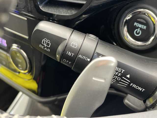 三菱 アウトランダー ＰＨＥＶ G Limited Edition 山形県 2018(平30)年 2.1万km アメジストブラック アルパイン１１インチナビ/（Ｂｌｕｅｔｏｏｔｈ接続/フルセグTV/追従型クルコン/バックカメラ/ドライブレコーダー/ＥＴＣ/ステアリングヒーター/前席パワーシート/前席シートヒーター/ハーフレザーシート/純正アルミホイール/前後センサー/AC1500W QUICK CHARGE（急速充電機能）付/LEDオートライト/オートハイビーム/フォグランプ/衝突被害軽減/レーンキープアシスト/スペアキー１本/ワンオーナー/保証書/取扱説明書