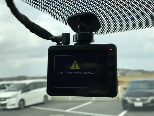 トヨタ アルファード Z 鳥取県 2024(令6)年 2.6万km プラチナホワイトパールマイカ ４・W・D/ワンオーナー/純正14インチコネクティッドナビ/フルセグ/BT/Miracast/パノラミックビューモニターモニター/ETC2.0・前後ドライブレコーダー/左右独立ムーンルーフ/トヨタセーフティセンス/ブラインドスポットモニター/ヘッドアップディスプレイ/ユニバーサルステップ/両側パワースライドドア/パワーバックドア/デジタルインナーミラー/タイプC接続　　/合皮レザーシート/前席パワーシート/運転席メモリーシート/前後席シートヒーター/エアシート/三眼LEDヘットライト/純正18インチアルミホイール/プッシュエンジンスタート/スペアキー