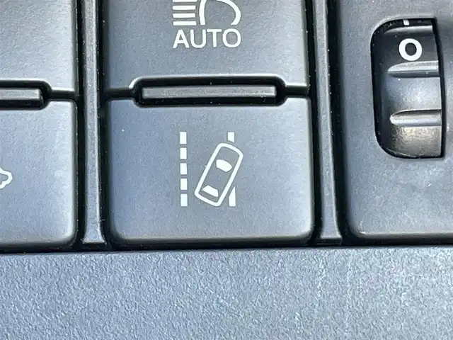 トヨタ シエンタ G 東京都 2015(平27)年 4.3万km コバルトブルーメタリック 純正ナビ　/両側電動ドア　/ドラレコ　/ビルトインＥＴＣ　　/衝突被害軽減　/横滑り防止　/TV　/Bluetooth　/バックカメラ　/DVD再生　/スマートキー　/スペアキー　/アイドリングストップ　/LED　/禁煙