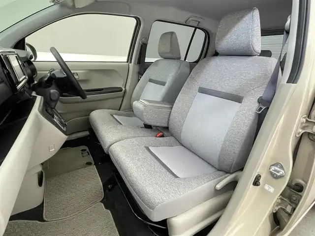 トヨタ パッソ X Lパッケージ 滋賀県 2022(令4)年 2.3万km キナコメタリック 禁煙車/純正ナビ/（Cd/SD/AUX/Bluetooth/フルセグTV）/バックカメラ/前方ドライブレコーダー/ビルトインETC/衝突被害軽減システム/クリアランスソナー/LEDヘッドライト/オートヘッドライト/オートマチックハイビーム/ステアリングリモコン/シートリフター/純正フロアマット/オートリトラーミラー/アイドリングストップ/スマートキー