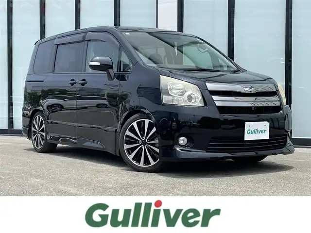 トヨタ ノア Si 大阪府 2009(平21)年 7.4万km ブラック 純正ナビ/   フルセグTV/CD/DVD/Bluetooth/USB/100V電源/バックモニター/９インチ後席モニター/コーナーセンサー/横滑り防止装置/柿本マフラー/BEO resolutionアルミホイール/両側パワースライドドア/ステアリングスイッチ/純正フロアマット/プッシュスタート/スマートキー/ＥＴＣ